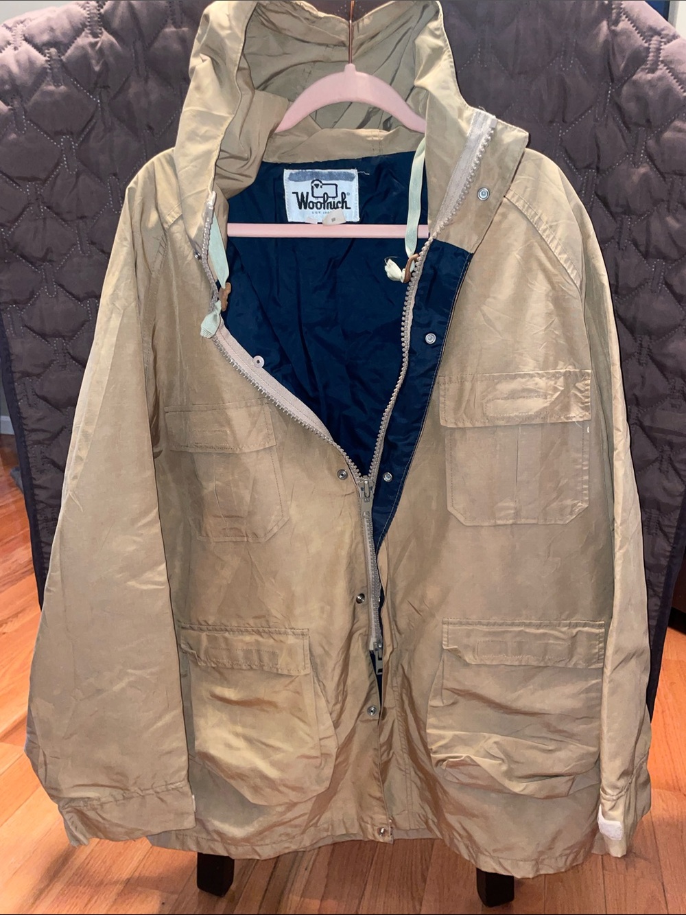 Woolrich Tan Hooded Military Field wax Jacket with Navy Lining 70s 80s, zipper